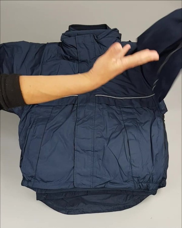 Фотография  115 - Куртки СПОРТ СТОК дети#10 кг , Лот№ 2642 оптом в Вологде и Вологодской области