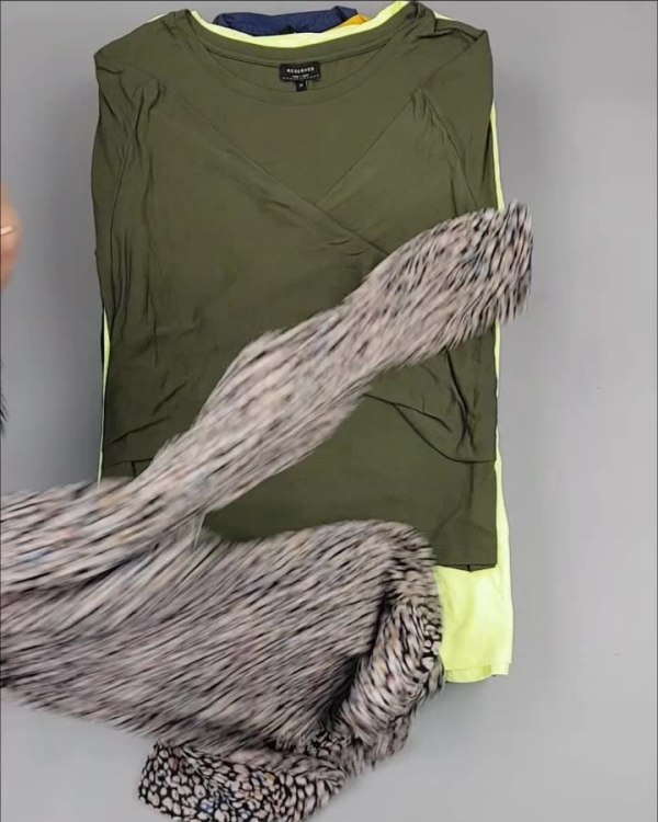 Фотография  411 - Женский летний микс LPP, 20 кг, ЛОТ №3771 оптом в Вологде и Вологодской области