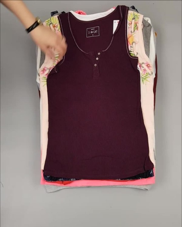 Фотография  301 - Женский летний микс LPP, 8,8 кг, ЛОТ №3776 оптом в Вологде и Вологодской области