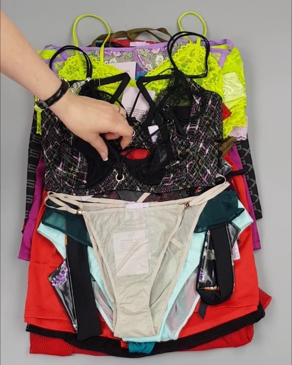 Фотография  900 - Нижнее белье Savage, 50 шт, ЛОТ №4036 оптом в Вологде и Вологодской области