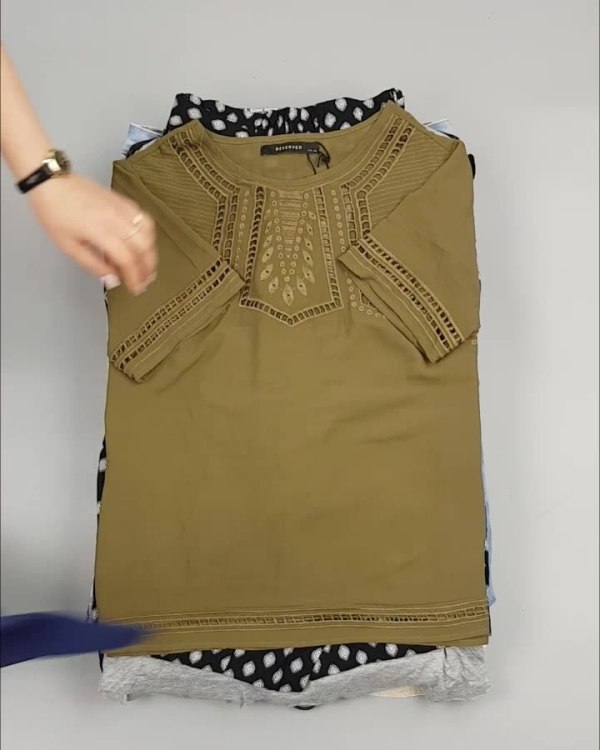 Фотография  772 - Женский летний микс LPP, 17 кг, ЛОТ №4141 оптом в Вологде и Вологодской области