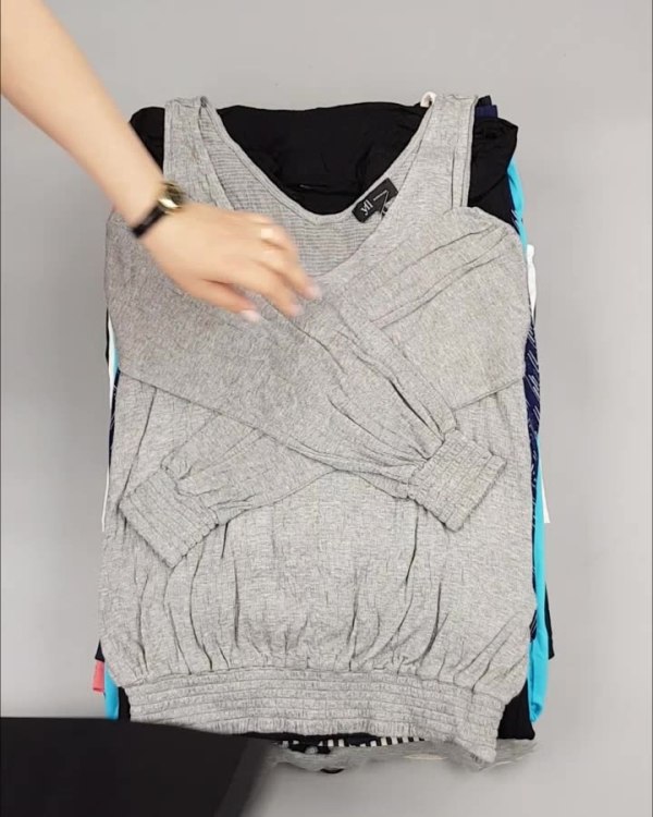 Фотография  844 - Женский летний микс LPP, 17 кг, ЛОТ №4141 оптом в Вологде и Вологодской области