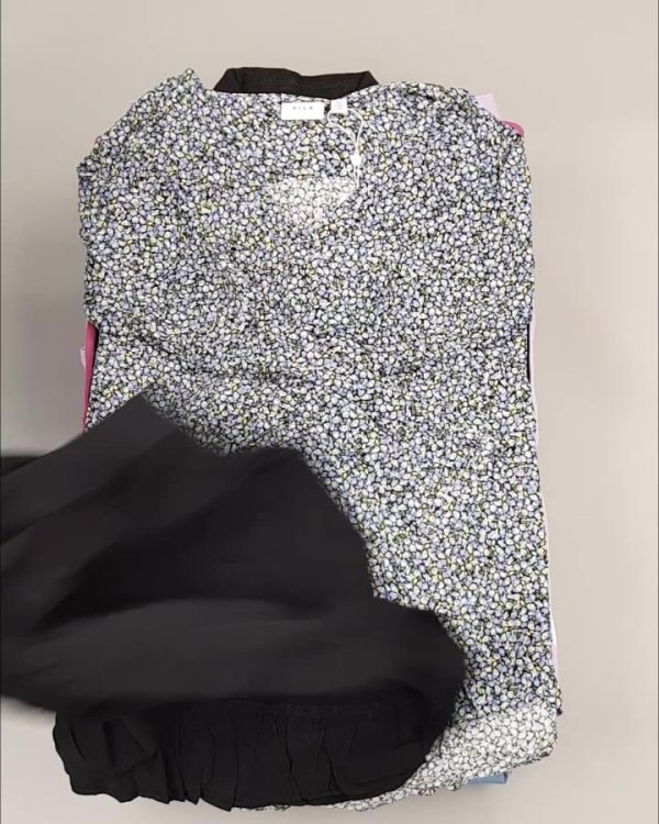 Фотография  393 - VILA Summer mix#15 кг, ЛОТ №4357 оптом в Вологде и Вологодской области