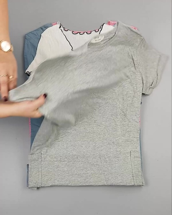 Фотография  655 - Футболки Корея#20 шт, ЛОТ №5068 оптом в Вологде и Вологодской области