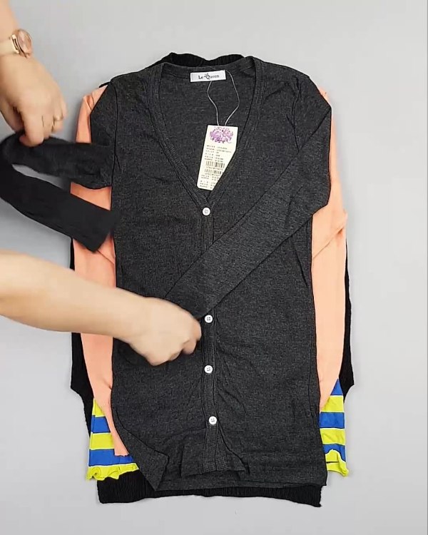 Фотография  261 - Джемпера легкие Корея#20 шт, ЛОТ №5081 оптом в Вологде и Вологодской области