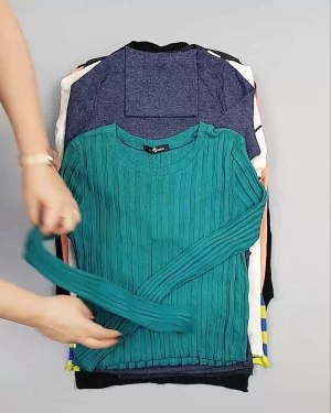 Фотография  773 - Джемпера легкие Корея#20 шт, ЛОТ №5081 оптом в Вологде и Вологодской области