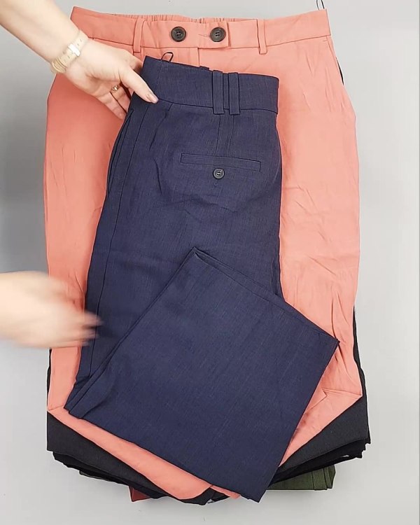 Фотография  890 - Брюки NEXT Women#11 кг, ЛОТ №5469 оптом в Вологде и Вологодской области