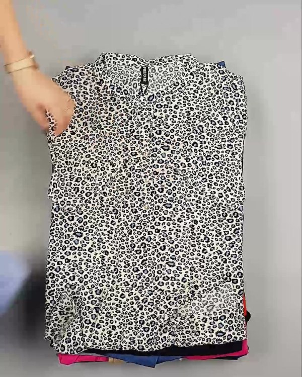 Фотография  738 - DK, Bestseller + Summer mix#15 кг, ЛОТ №5626 оптом в Вологде и Вологодской области