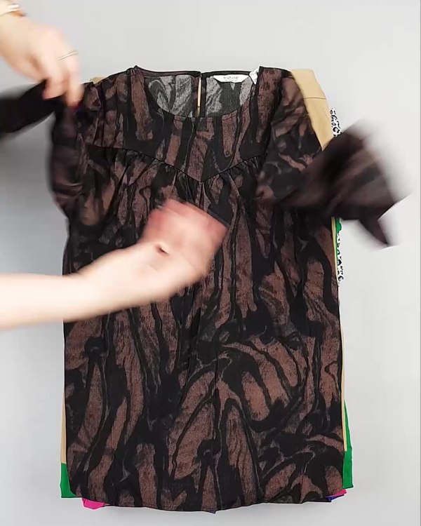 Фотография  508 - DK, Bestseller + Summer mix#15 кг, ЛОТ №5626 оптом в Вологде и Вологодской области