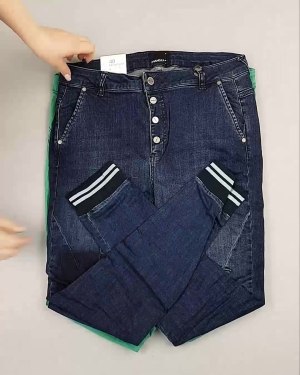 Фотография  685 - Джинсы DK Company 022024#10 кг, ЛОТ №5946 оптом в Вологде и Вологодской области