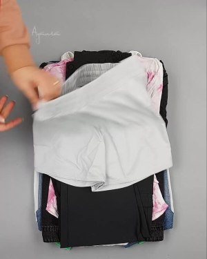 Фотография  710 - Англия СТОК лето#15 кг, ЛОТ №6002 оптом в Вологде и Вологодской области