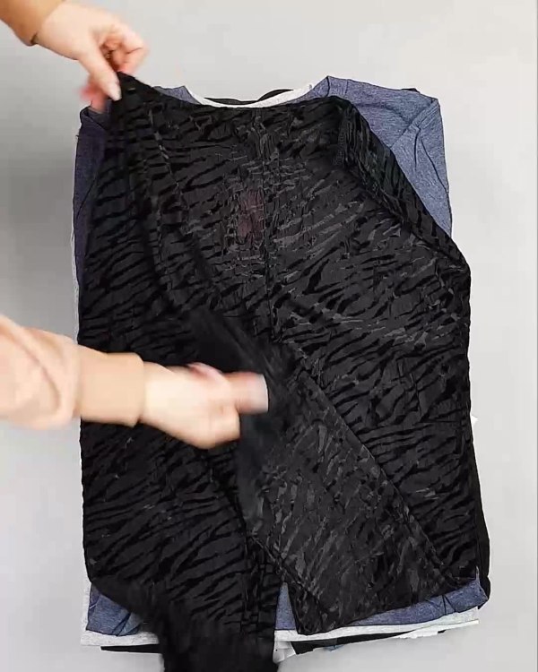 Фотография  757 - Англия СТОК лето#15 кг, ЛОТ №6003 оптом в Вологде и Вологодской области