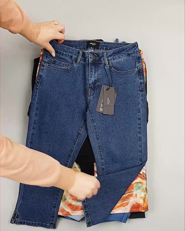 Фотография  502 - Англия СТОК лето#15 кг, ЛОТ №6004 оптом в Вологде и Вологодской области