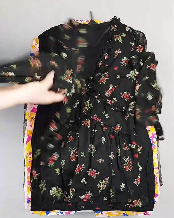 Фотография  433 - BESTSELLER WOMEN Summer mix#15 кг, ЛОТ №6020 оптом в Вологде и Вологодской области