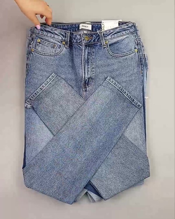 Фотография  305 - Джинсы BESTSELLER#10 кг, ЛОТ №6067 оптом в Вологде и Вологодской области