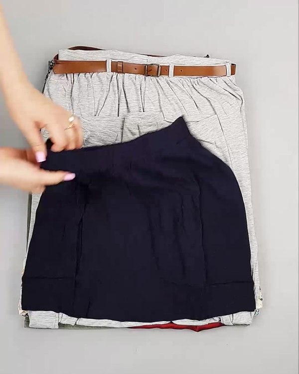 Фотография  790 - Юбки Bestseller 44#5 кг, ЛОТ №6120 оптом в Вологде и Вологодской области