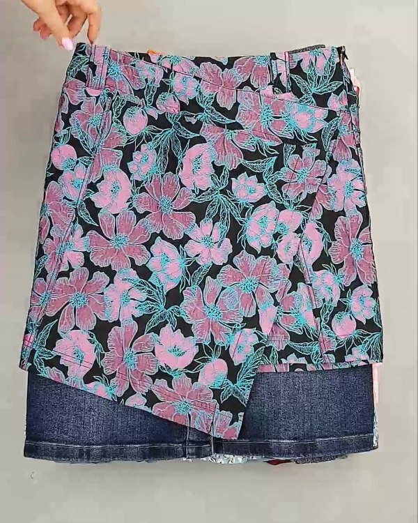 Фотография  397 - Юбки Bestseller 44#5 кг, ЛОТ №6120 оптом в Вологде и Вологодской области