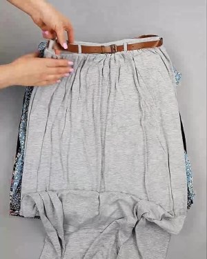 Фотография  733 - Юбки Bestseller 44#5 кг, ЛОТ №6121 оптом в Вологде и Вологодской области