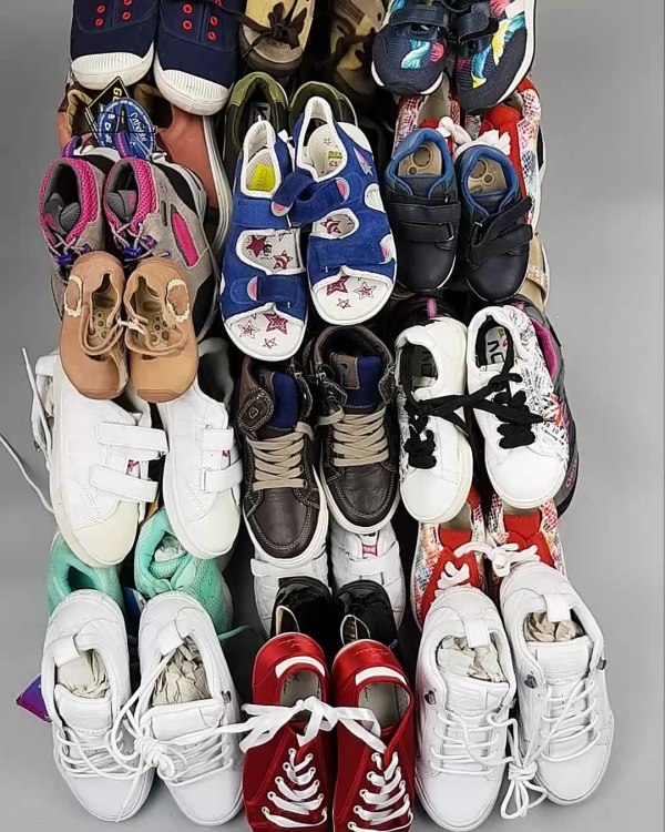 Фотография  381 - Обувь СТОК дети лето#15,4 кг, ЛОТ №6191 оптом в Вологде и Вологодской области