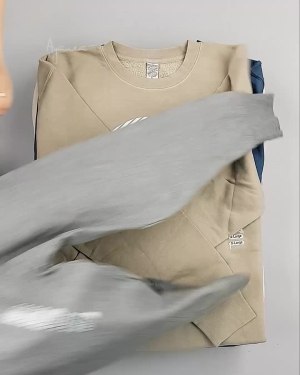 Фотография  886 - Толстовки СТОК CAN#15 кг, ЛОТ №6268 оптом в Вологде и Вологодской области