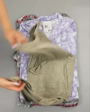 Фотография  384 - Домашняя одежда CAN#10 кг, ЛОТ №6482 оптом в Вологде и Вологодской области