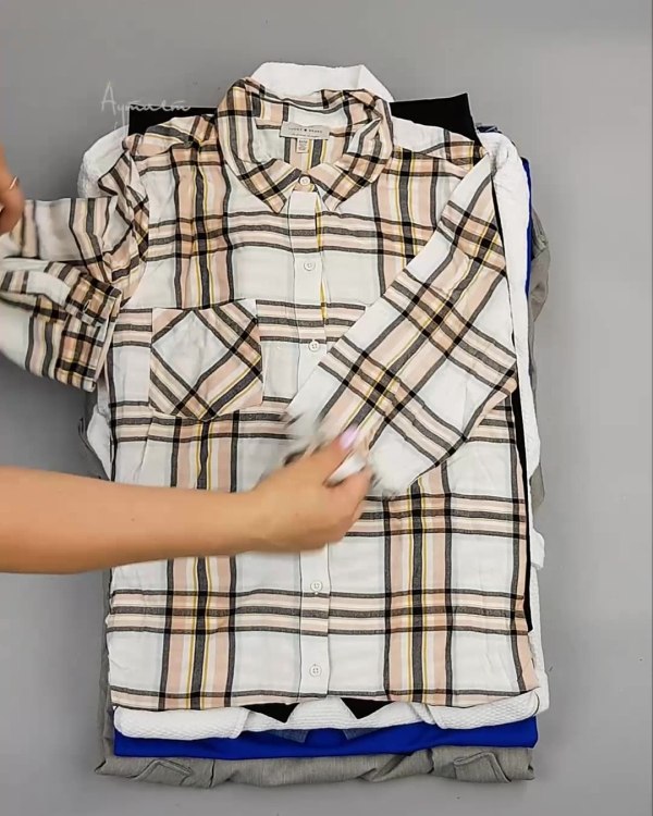 Фотография  234 - Англия СТОК зима#15 кг, ЛОТ №6621 оптом в Вологде и Вологодской области