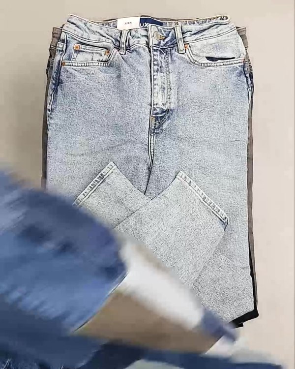 Фотография  603 - Джинсы женские Дания#10 кг, ЛОТ №6762 оптом в Вологде и Вологодской области