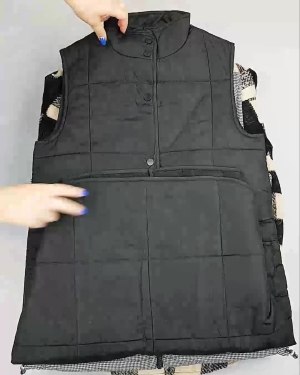 Фотография  103 - Верхняя одежда Дания#10,2 кг ЛОТ №6911 оптом в Вологде и Вологодской области