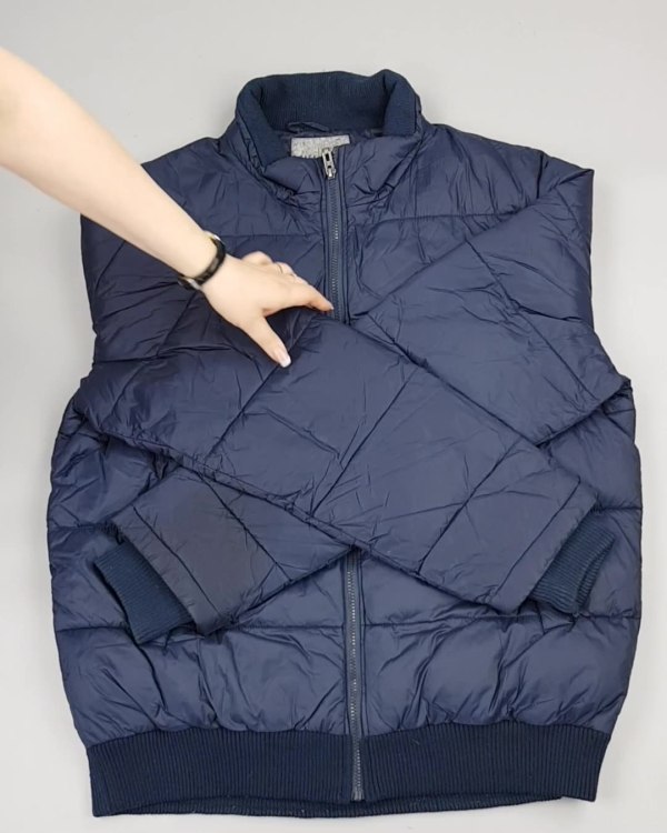 Фотография  677 - Куртки#25 кг оптом в Вологде и Вологодской области