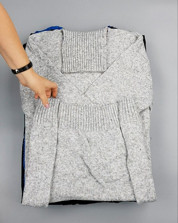 Фотография  877 - Cream Платья Winter#25 кг оптом в Вологде и Вологодской области