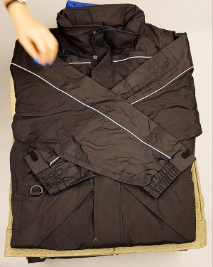 Фотография 532 - Ветровки CAN 084#10 кг, ЛОТ №6939 оптом в Вологде и Вологодской области