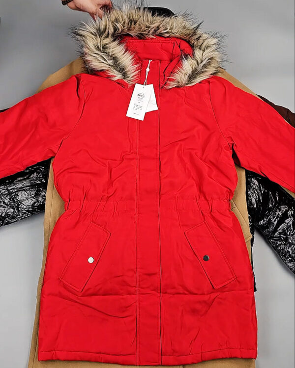 Фотография  673 - Верхняя одежда VILA#10,2 кг, ЛОТ №6825 оптом в Вологде и Вологодской области