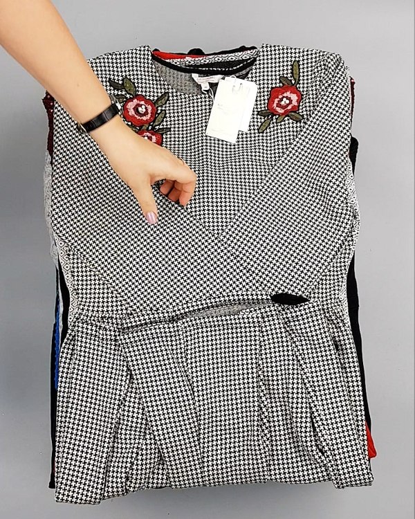 Фотография  244 - Cream Платья Winter#25 кг оптом в Вологде и Вологодской области