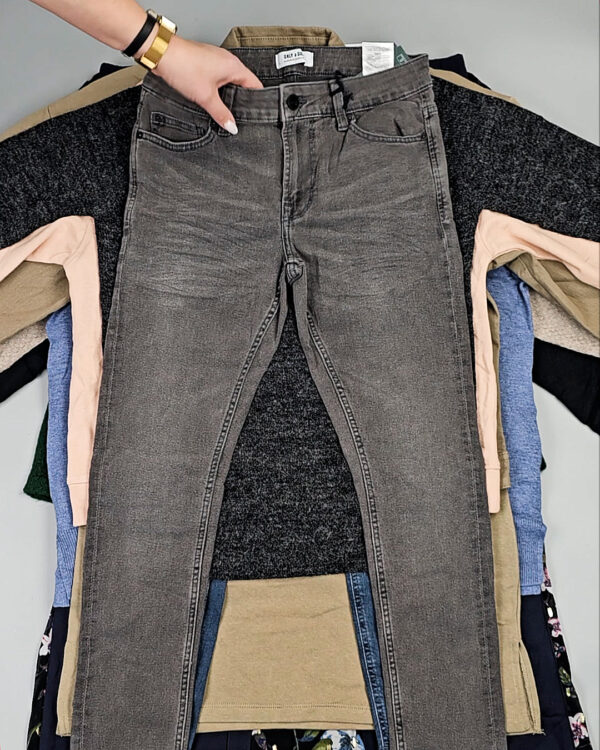 Фотография  673 - DK+Bestseller Winter mix 064#15 кг, ЛОТ СТ-10092 оптом в Вологде и Вологодской области