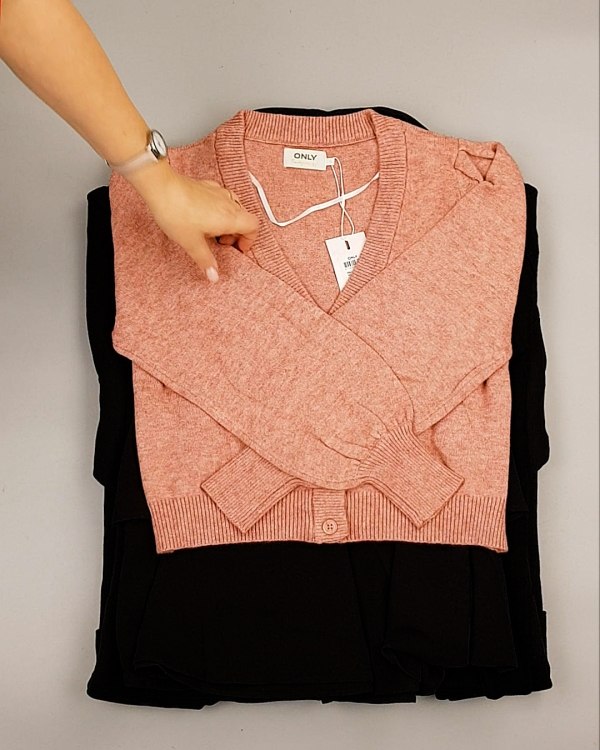 Фотография  475 - ONLY Winter mix 104#15 кг, ЛОТ №7182 оптом в Вологде и Вологодской области