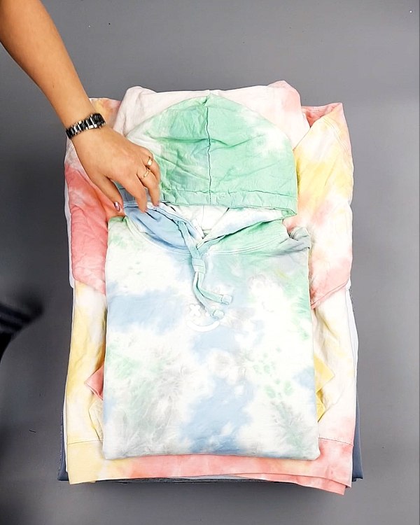 Фотография  515 - HOODIE CAN 084#10 кг, ЛОТ №7426 оптом в Вологде и Вологодской области