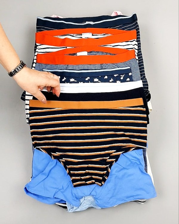 Фотография  597 - Нижнее белье TCM Kids 074#5 кг, ЛОТ №7395 оптом в Вологде и Вологодской области