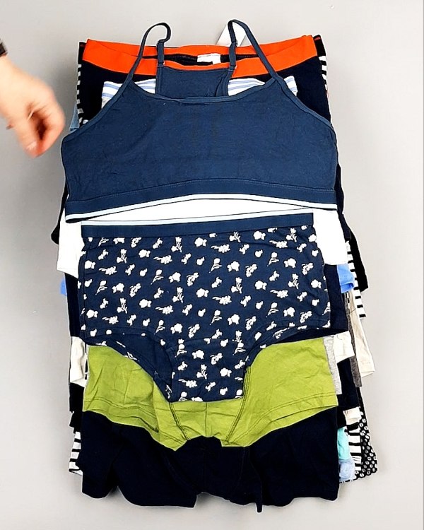 Фотография  992 - Нижнее белье TCM Kids 074#5 кг, ЛОТ №7398 оптом в Вологде и Вологодской области