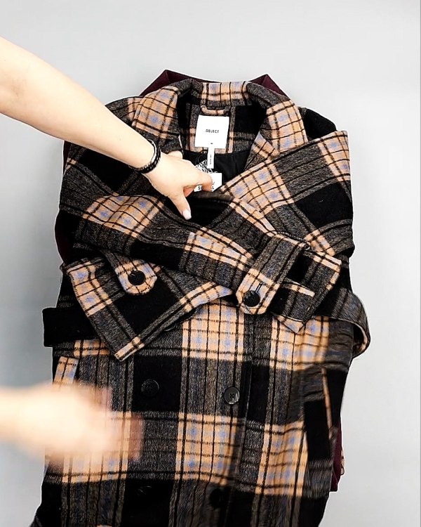 Фотография  761 - Пальто Bestseller 104#10 кг, ЛОТ №7557 оптом в Вологде и Вологодской области