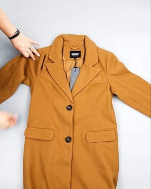 Фотография  701 - Пальто Bestseller 104#10,5 кг, ЛОТ №7559 оптом в Вологде и Вологодской области