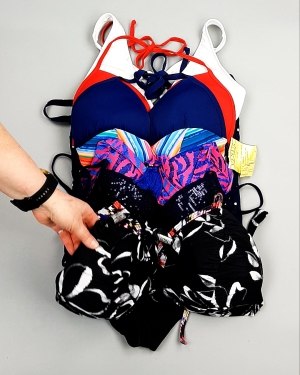 Фотография  325 - Купальники СТОК CAN 124#5 кг, ЛОТ №7690 оптом в Вологде и Вологодской области