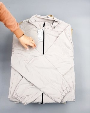 Фотография  464 - Верхняя одежда весна TOM TAILOR 124#7,1 кг, ЛОТ №7580 оптом в Вологде и Вологодской области