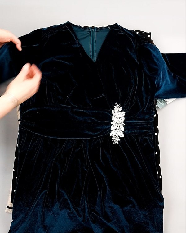 Фотография  592 - Платья СТОК CAN зима 084#7 кг, ЛОТ №7695 оптом в Вологде и Вологодской области