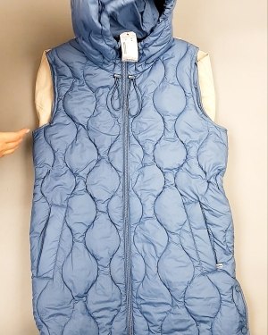 Фотография  256 - Верхняя одежда весна TOM TAILOR 124#7,8 кг, ЛОТ №7581 оптом в Вологде и Вологодской области