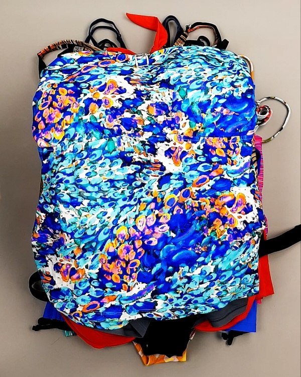 Фотография  549 - Купальники СТОК CAN 124#5 кг, ЛОТ №7686 оптом в Вологде и Вологодской области