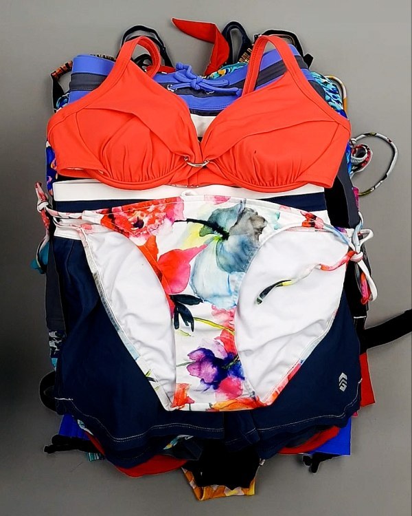 Фотография  624 - Купальники СТОК CAN 124#5 кг, ЛОТ №7686 оптом в Вологде и Вологодской области