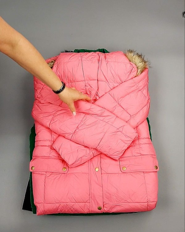 Фотография  675 - Верхняя одежда AMAZON жен 015#10 кг, ЛОТ №7712 оптом в Вологде и Вологодской области