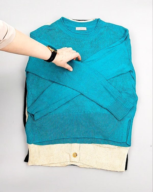 Фотография  948 - Джемпера СТОК CAN 084#7 кг, ЛОТ №7647 оптом в Вологде и Вологодской области