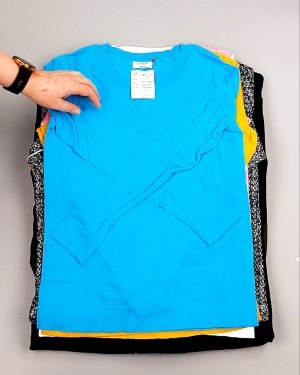 Фотография  530 - Джемпера легкие СТОК CAN 084#7 кг, ЛОТ №7632 оптом в Вологде и Вологодской области