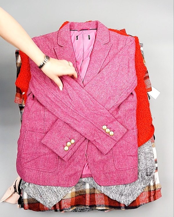 Фотография  696 - AMAZON mix жен весна 015#18 кг, ЛОТ №7718 оптом в Вологде и Вологодской области